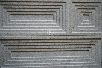 Layered Labyrinth Design Wall Cladding