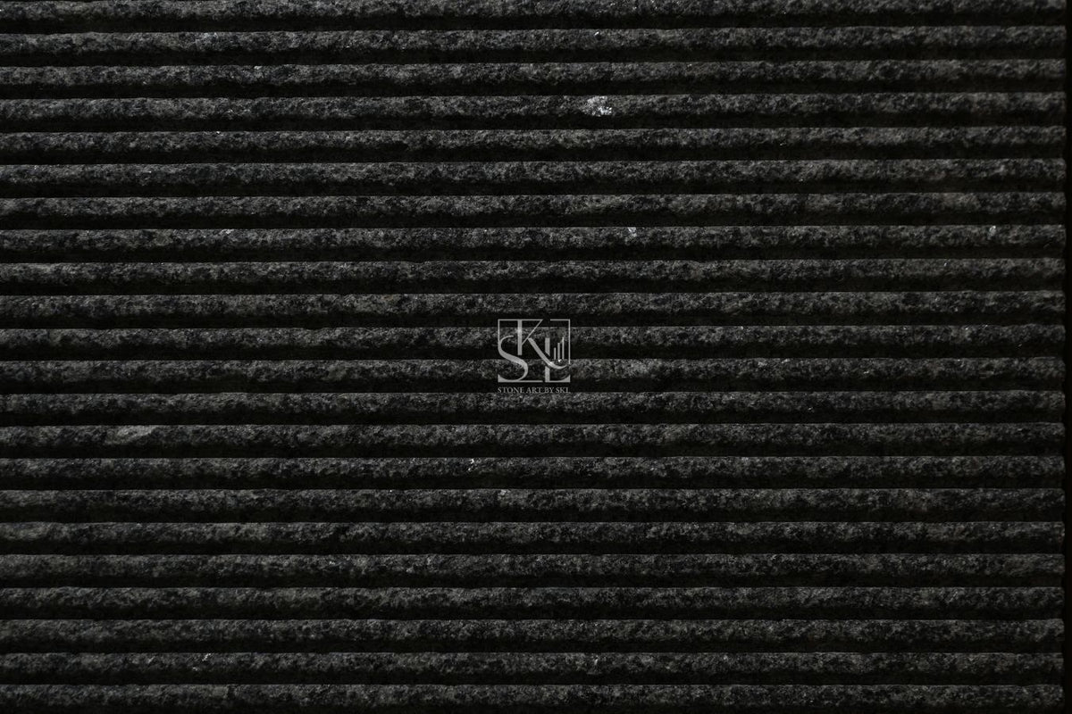 Ribbed Granite Fluting
